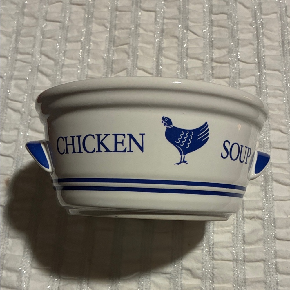 Classic Blue and White Chicken Soup Bowl - Picture 2 of 3